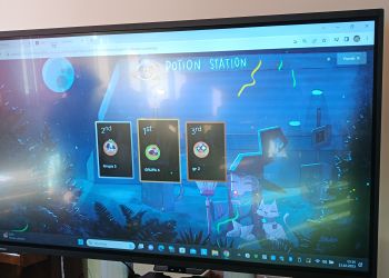 Powiększ zdjęcie: Przedstawienie wyników z quizu online na monitorze interaktywnym - I miejsce uzyskała grupa 4, II miejsce grupa 3, a III grupa 2.