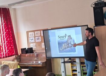 Powiększ zdjęcie: Warsztaty pt.: „Fauna i flora Jaworza” - prezentacja charakterystyki życia nietoperzy, sów i innych gatunków zwierząt zamieszkałych w Jaworzu - Sowy Polski.