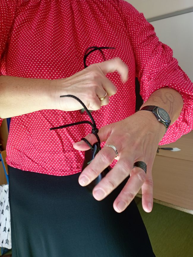 Dłonie z kastanietami