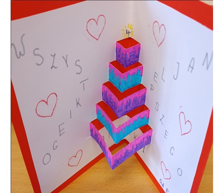 Kartka urodzinowa dla Amelki z tortem - Wszystkiego najlepszego.