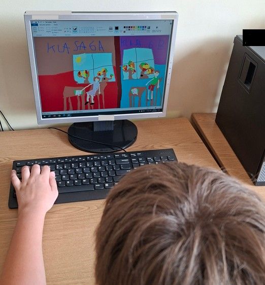 Uczeń projektujący sale lekcyjne klasa 6A i klasa 6B -  utrwala w praktyce wiadomości z zakresu skali na planie, figur i brył geometrycznych.